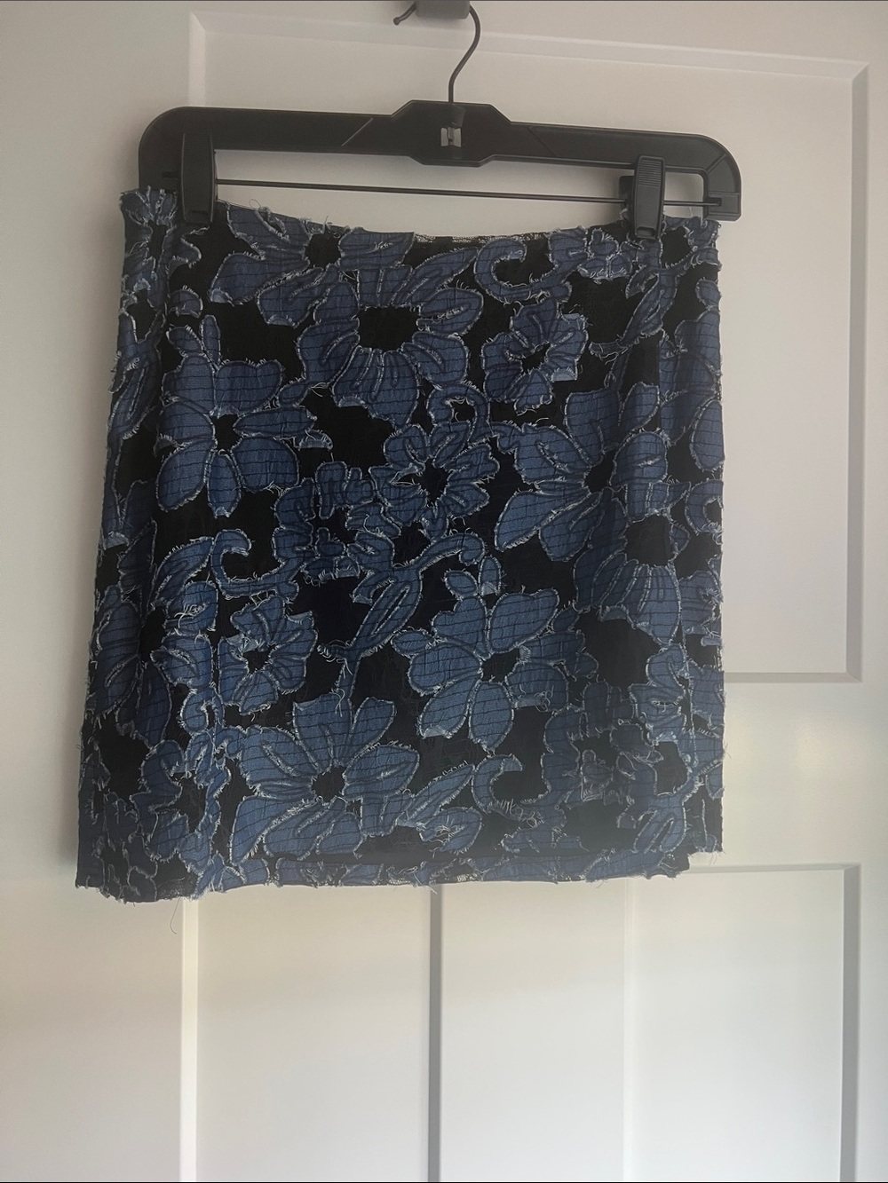 Navy Floral Lace Mini Skirt